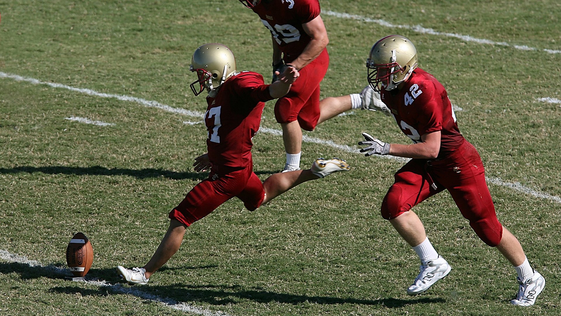 秘鲁鏖战伊拉克,奥亚尔萨瓦尔如何成为改写历史的关键先生