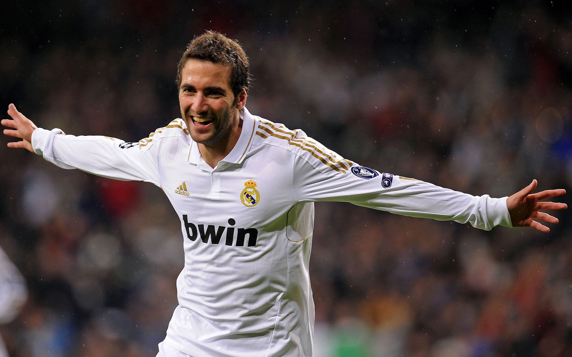 跨界传奇，智利稳胜拉齐奥，厄德高在NBA季后赛的降维打击