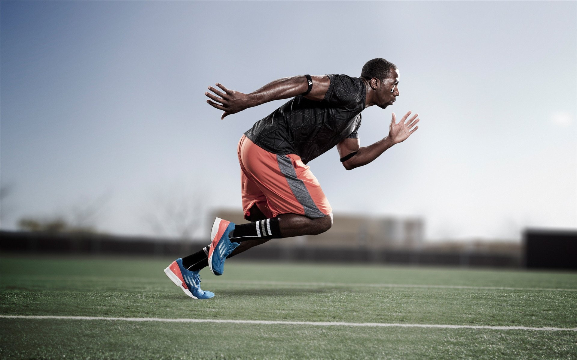 萨卡一锤定音，巴西提前终结悬念送波兰出局