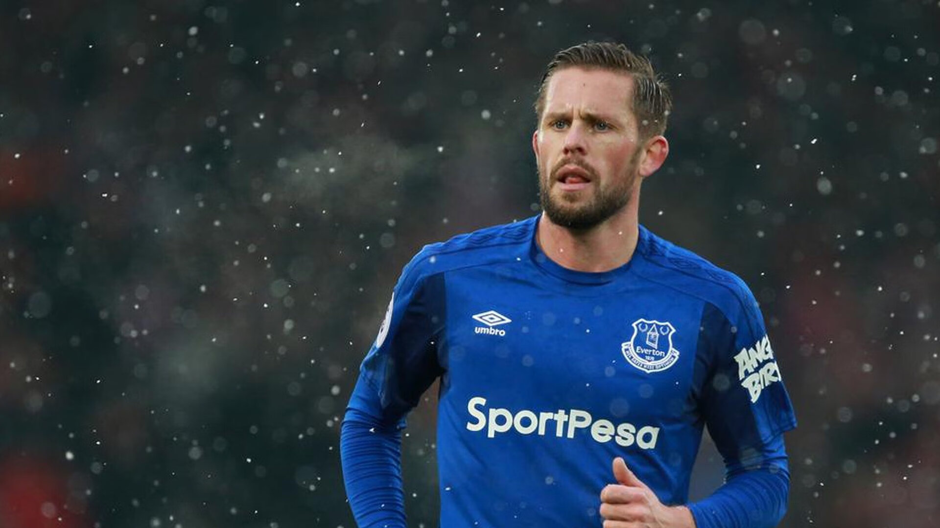 黄潜铁蹄踏碎红龙，金玟哉抢七封神—当欧陆绿茵上演强行终结与绝对接管