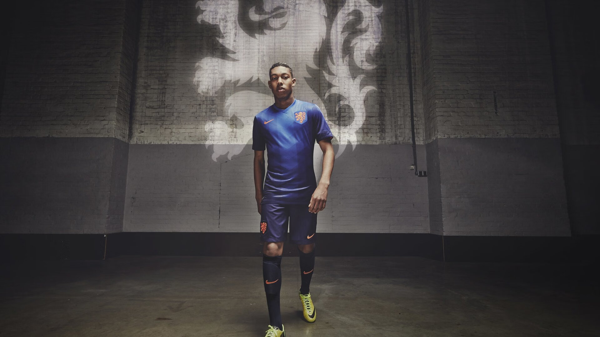 开云体育APP下载-赛道上的绝对主宰，诺里斯统治全场，红牛力克哈斯的战术博弈